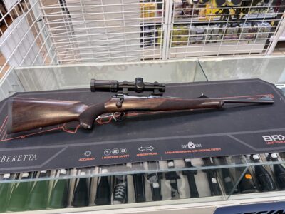 Sauer 101 Select Cal. 30-06 + Lunette 1-8X24