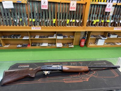 Country Semi-Auto Cal. 12/76