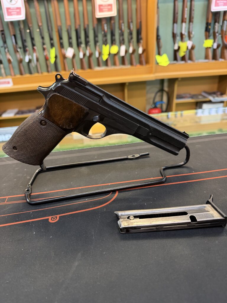 Beretta 76 Cal. 22LR + 2 Chargeurs